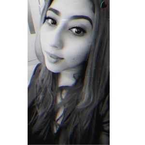 Meet your Posher, Rina